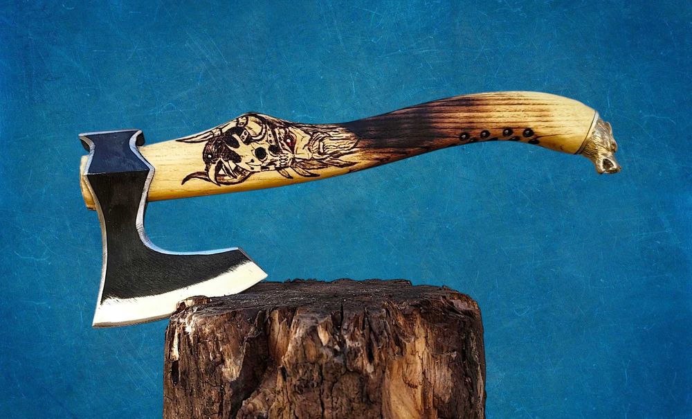 Брадва Мечка топор секира