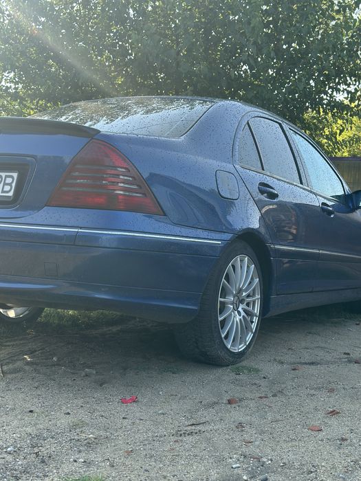 Mercedes  de vanzare