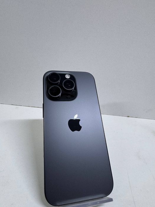 Iphone 16 pro.