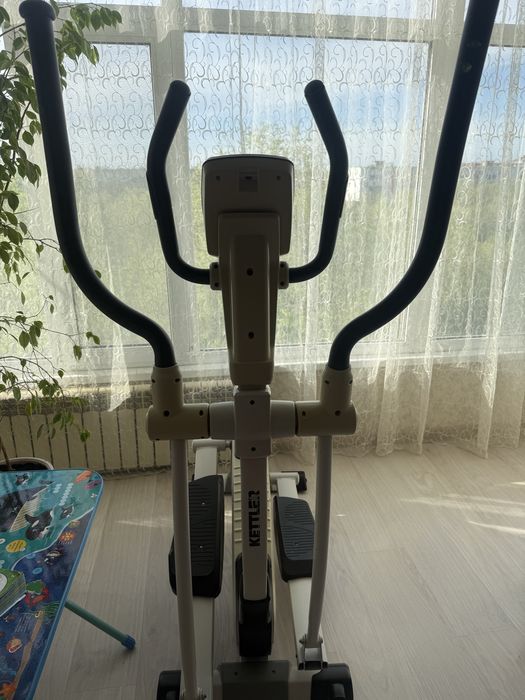Эллиптический тренажер Kettler