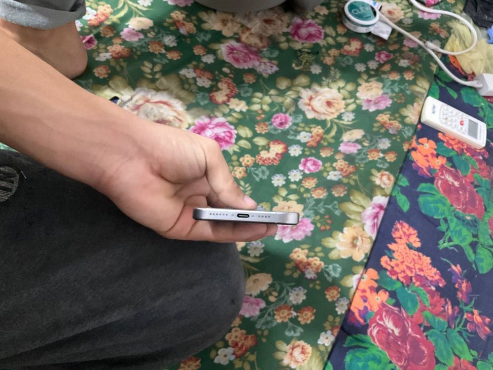 Iphone 15 pro max 256 gb 95