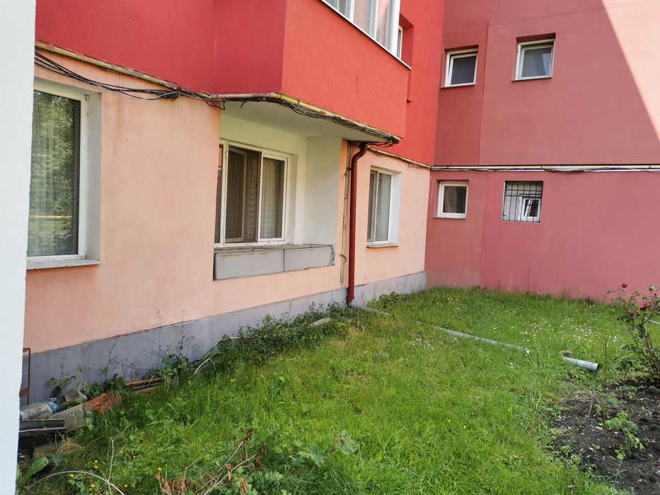 Apartament 2 camere Lupeni ( Straja)