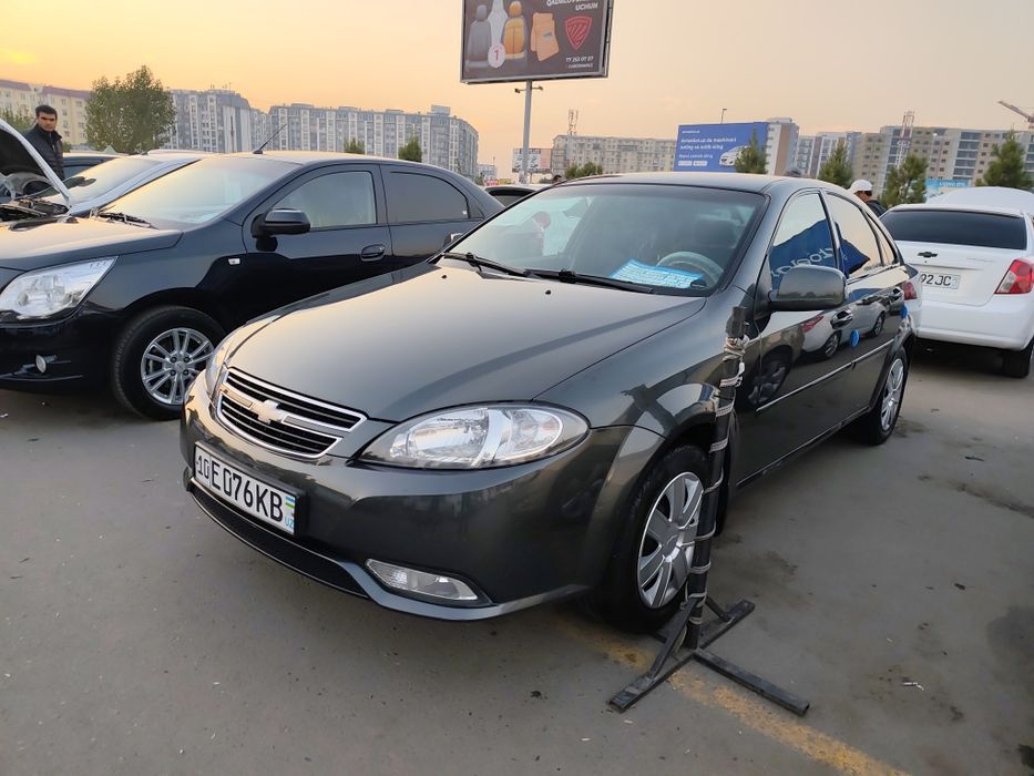 Жентра механика 
газ пропан 
4 та янги балон 
меджткар 906 пульт