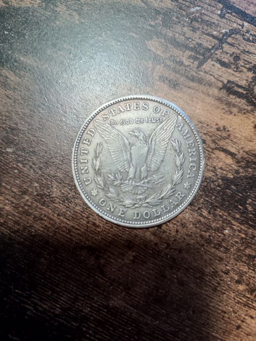 Moneda de argint de vanzare