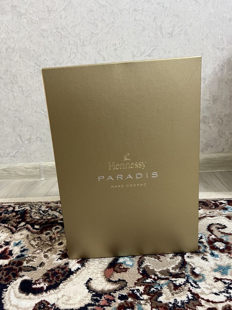 Hennessy paradis rare cognac