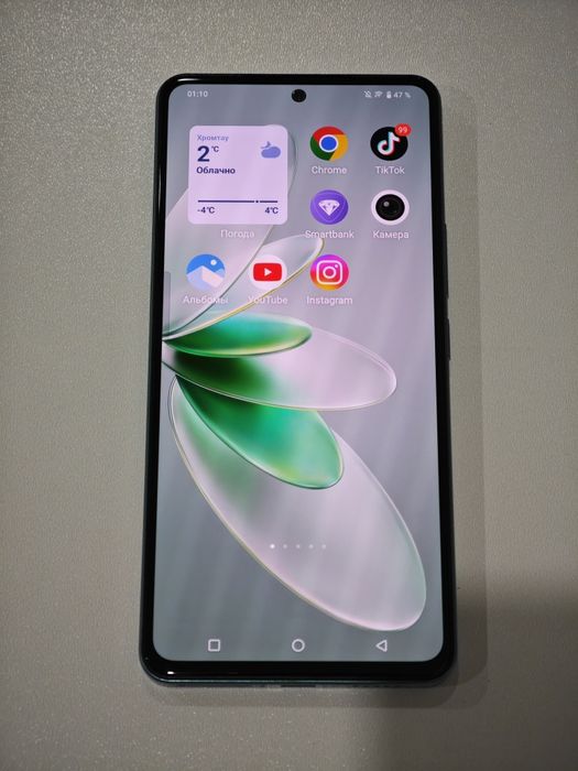 Продам Vivo v27e