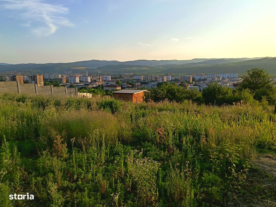 Teren intravilan zona Buituri