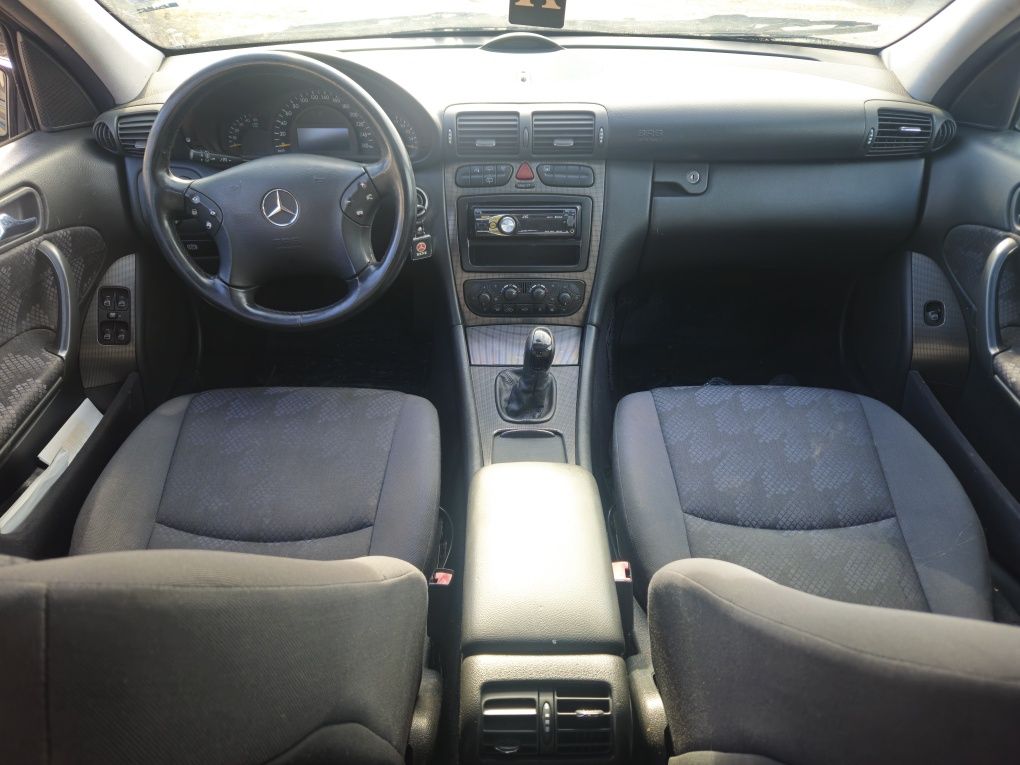 Мерцедес ц220 цди 143к.с полу-автомат на части W203 c220 cdi na chast