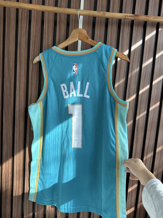 Vand maiou/jersey NBA “ Buzz City “ - Jordan - marimea M