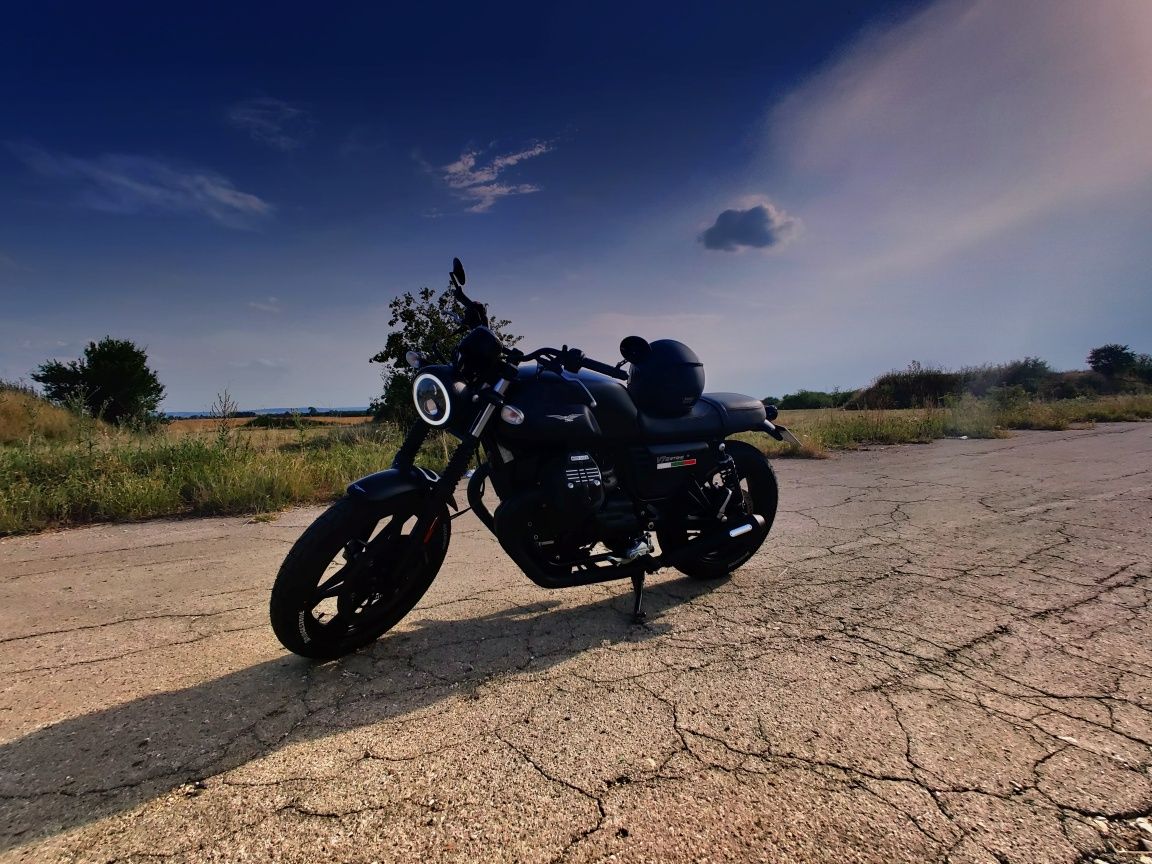 Moto Guzzi V7 III 750cm3 2018 година