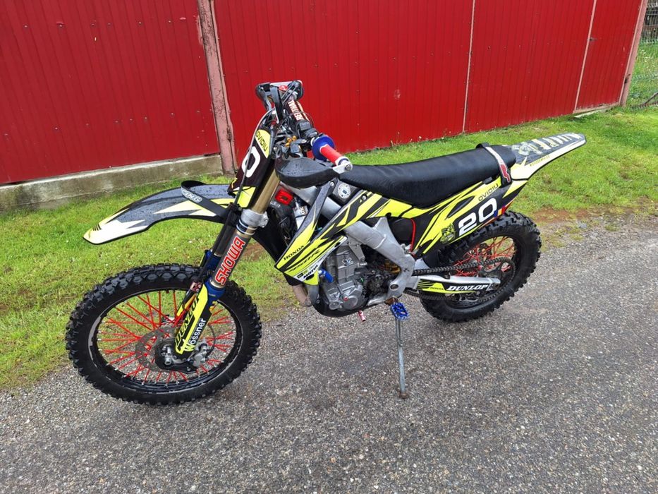 Cross Honda crf 450 stare foarte bună