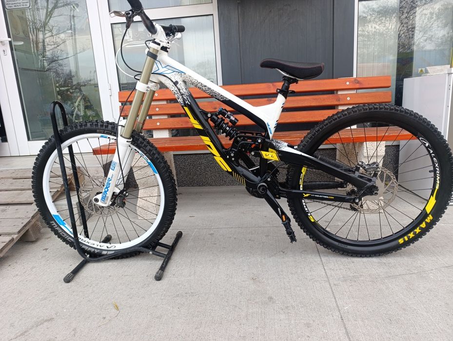 Планински велосипед Мекица YT SANF  26/S