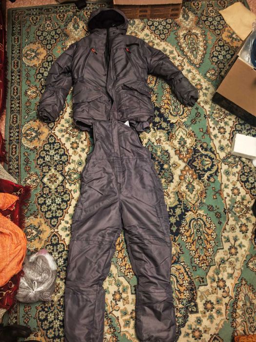 Рабочий костюм охранника.