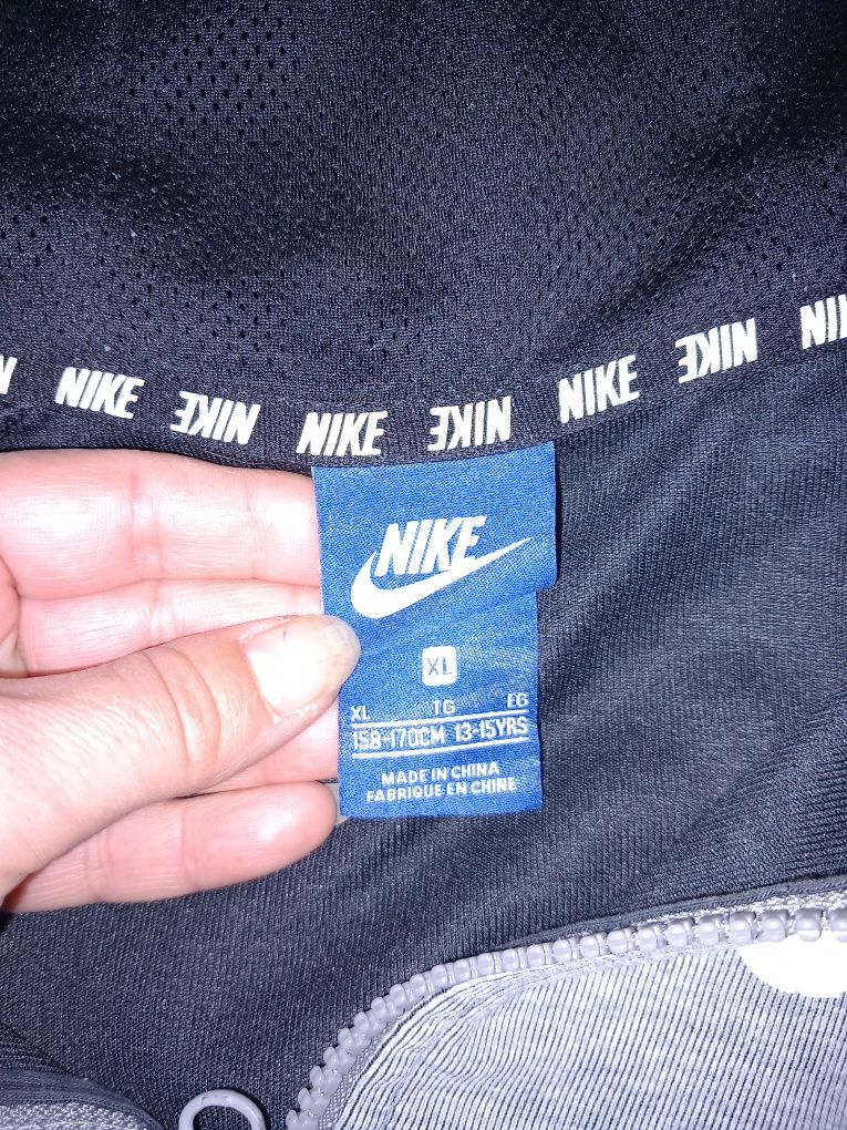 Оригинална горница на NIKE