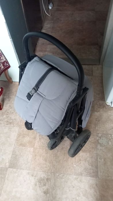 Коляска детская в хорошем состоянии