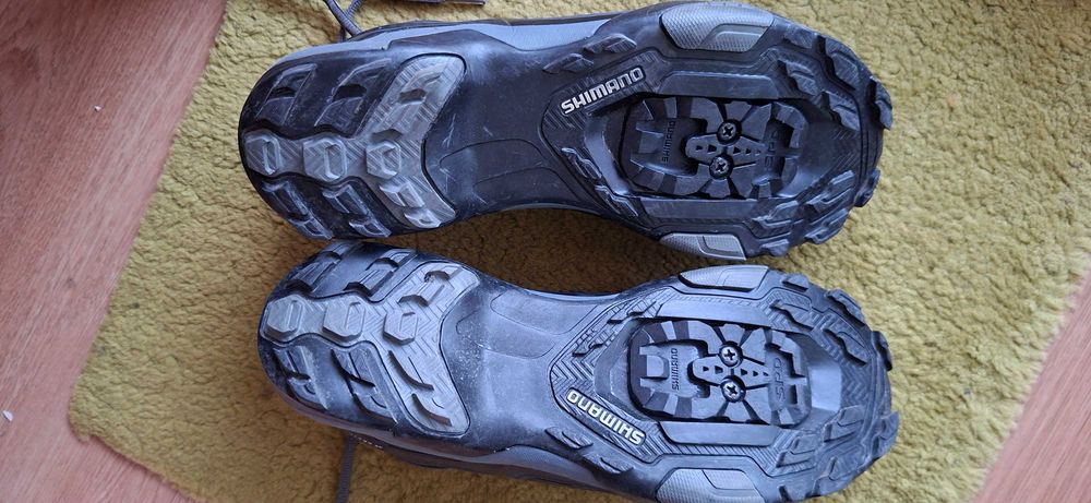 NOU Pantofi ciclism Shimano 36/37