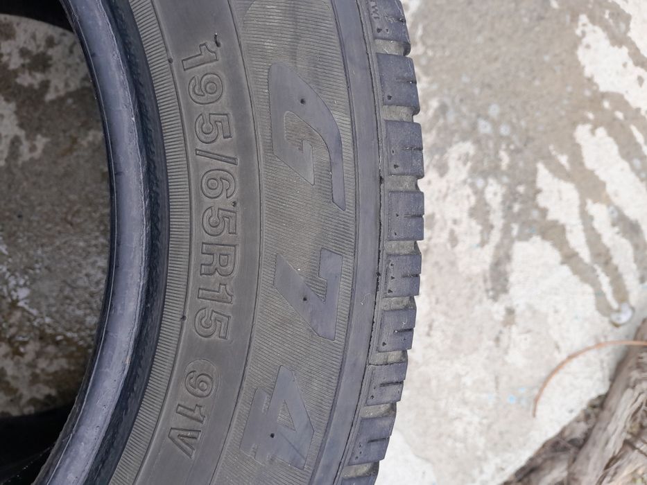 Автошина хорошым состоянии