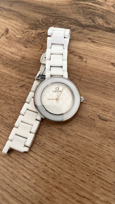 Наручные часы Omega