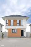 Casa P+1 individuala cu 4 camere.Complex privat cu parc si gradinita