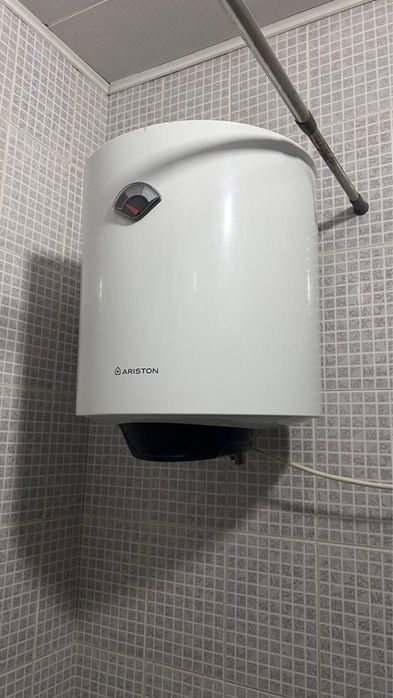 Срочно    продам     аристон