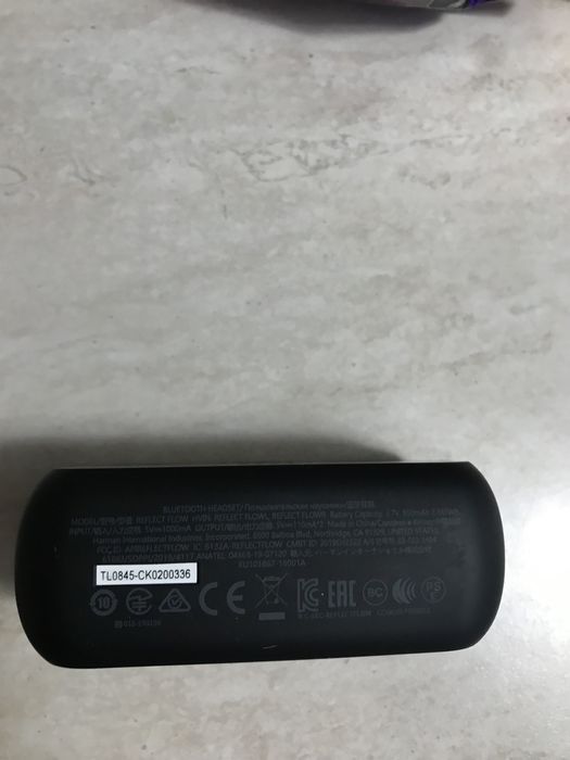 Casti Jbl Reflect Flow cu Defect