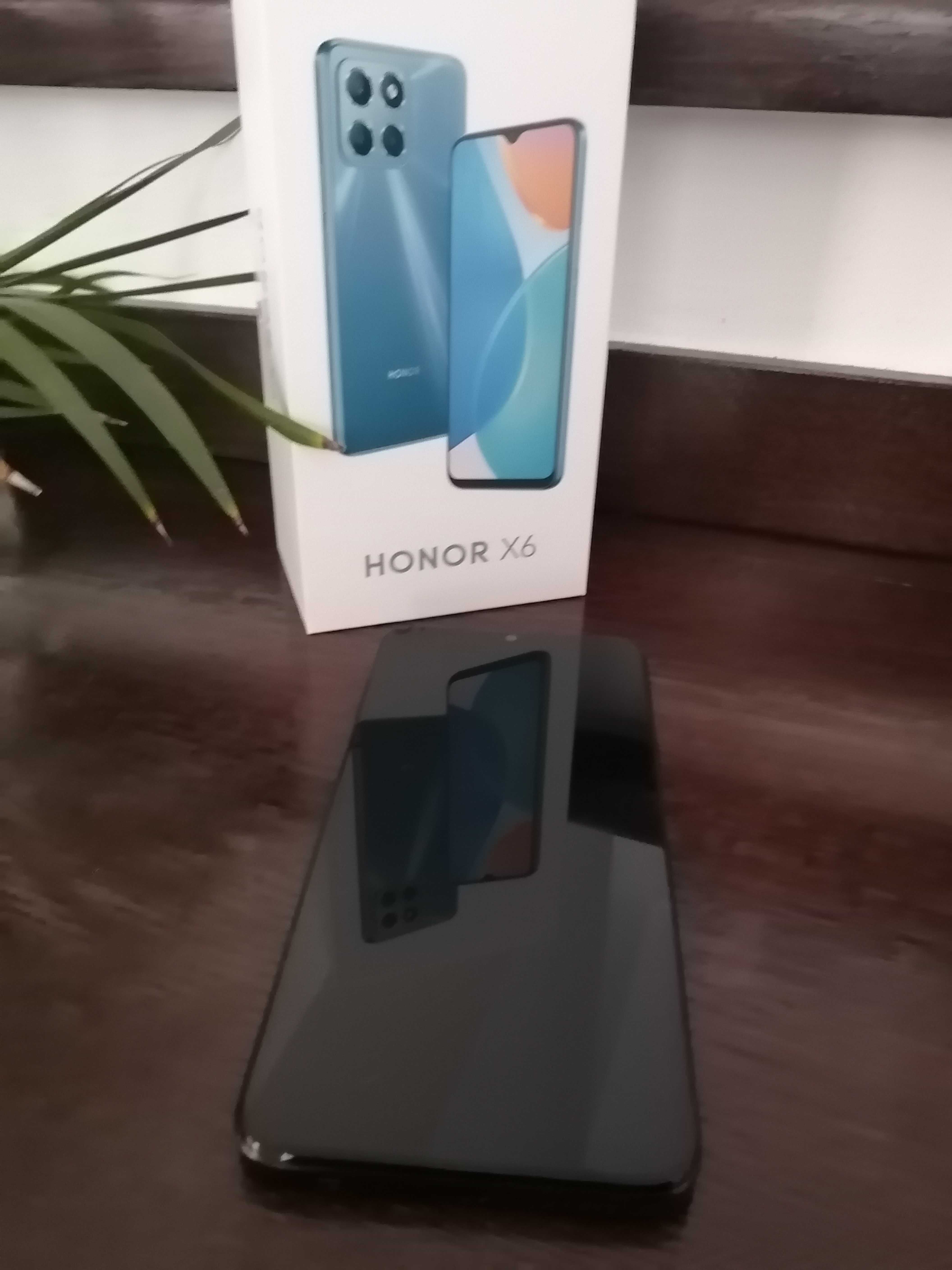Se vinde Smartphone Honor X6 Nou cu garanție