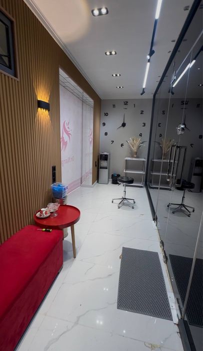 Продается, 1 линия  Чиланзар 20 , коммерческое помещение,