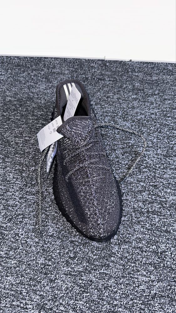 Yeezy Boost 350 Black /Reflective Marimea-42.5