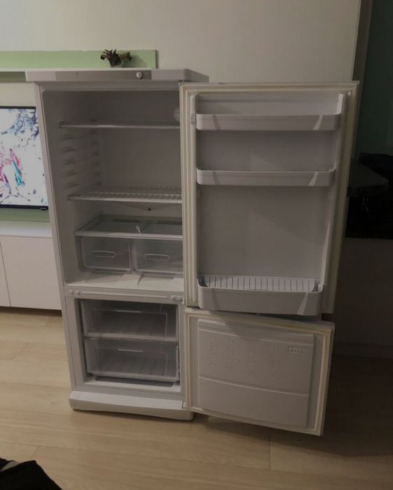 Холодильник Indesit Sb15020