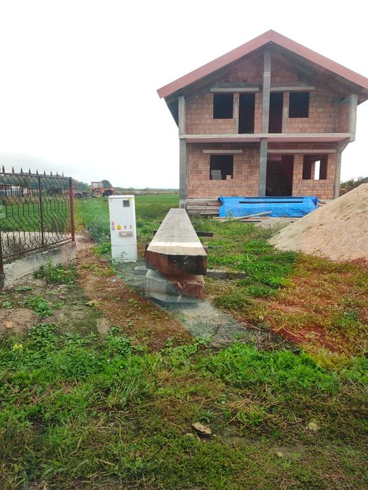 Grinda lamelara stratificata lemn cherestea corni hale