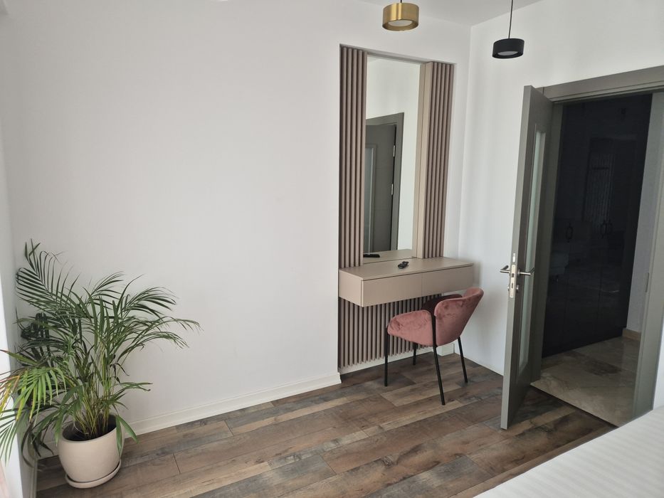 Inchiriez apartament in Eforie Nord