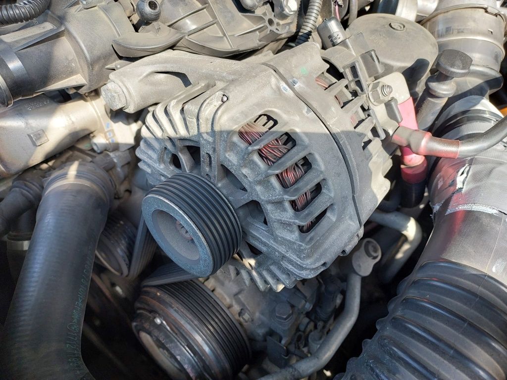 Reparatii alternatoare service mobil Diagnoza mecanic la domiciliu