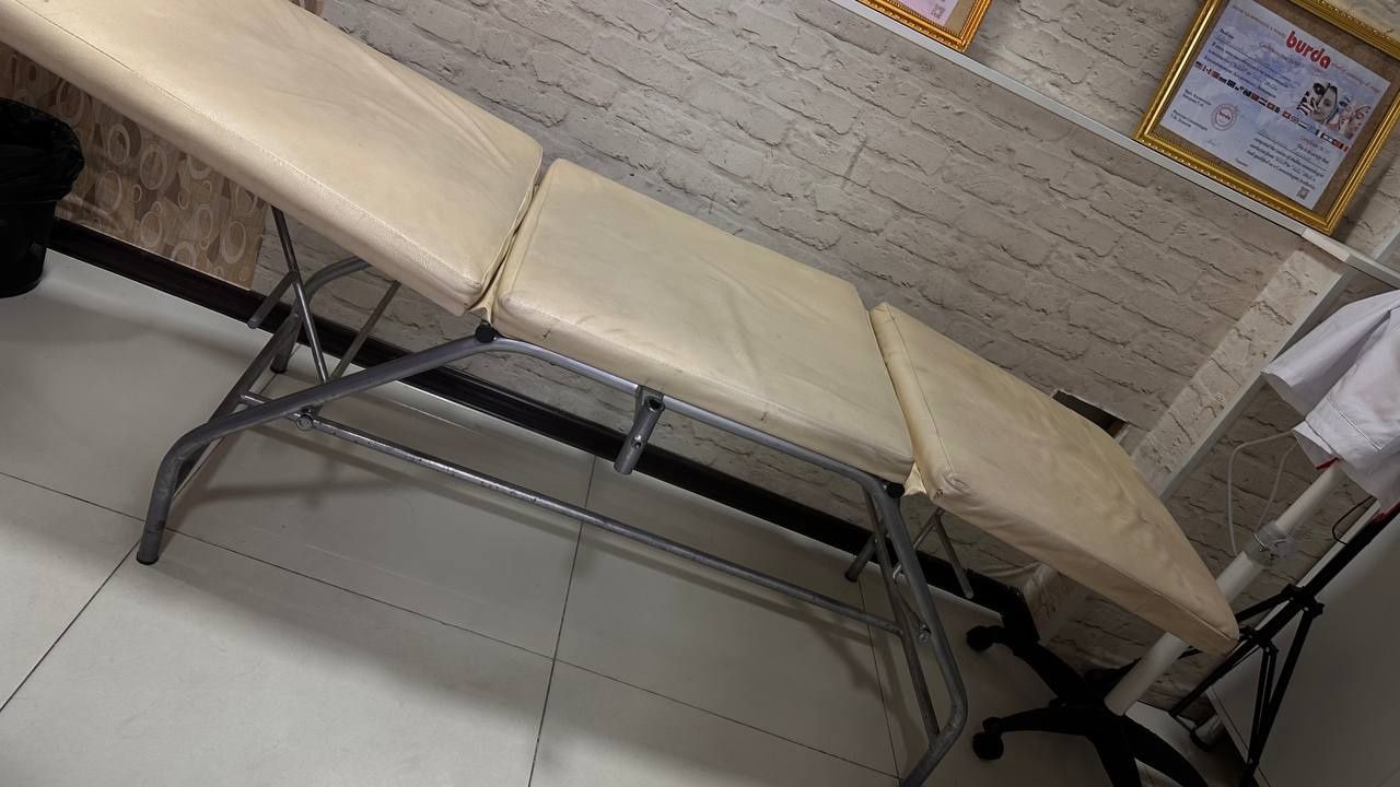 Продается кушетка б/у
