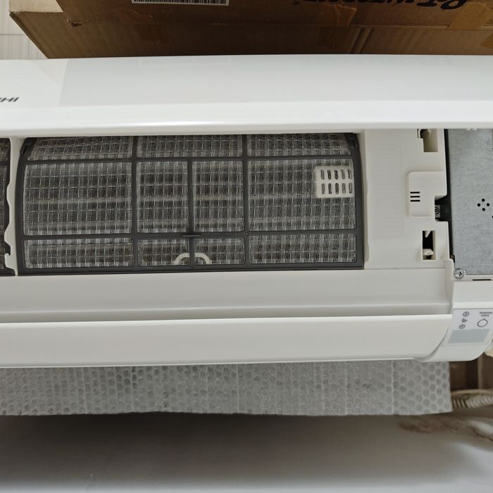 РАБОТЕЩ! Климатик Hitachi RAK-42RPD