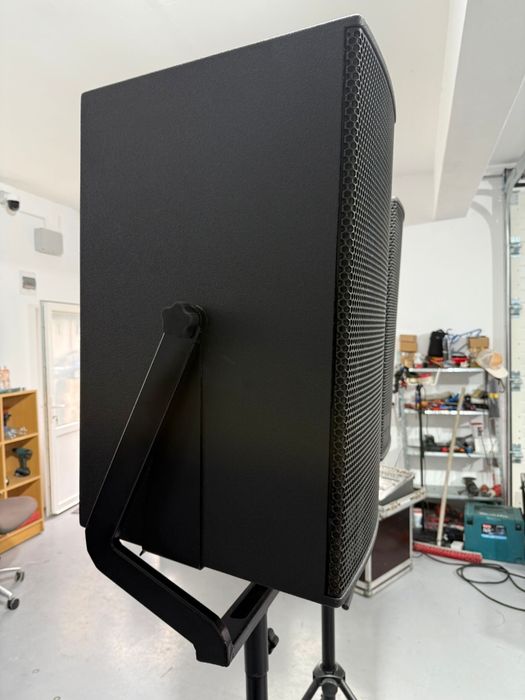 De vanzare 2 topuri marca d&b audiotechnik model V7 P