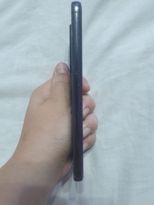 Samsung s22  aspect 8,5 din 10