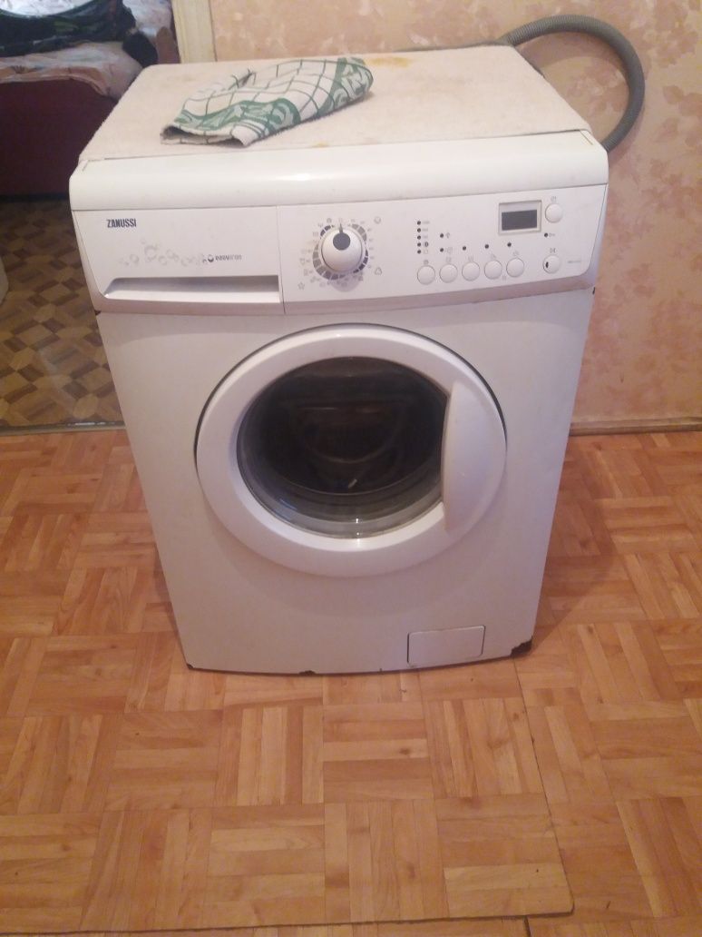 Продаем стиральную машинку