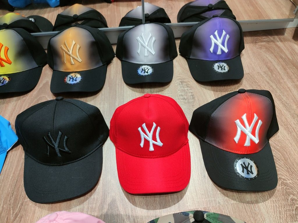 Șapcă NEW Era , Șapcă New York / diverse