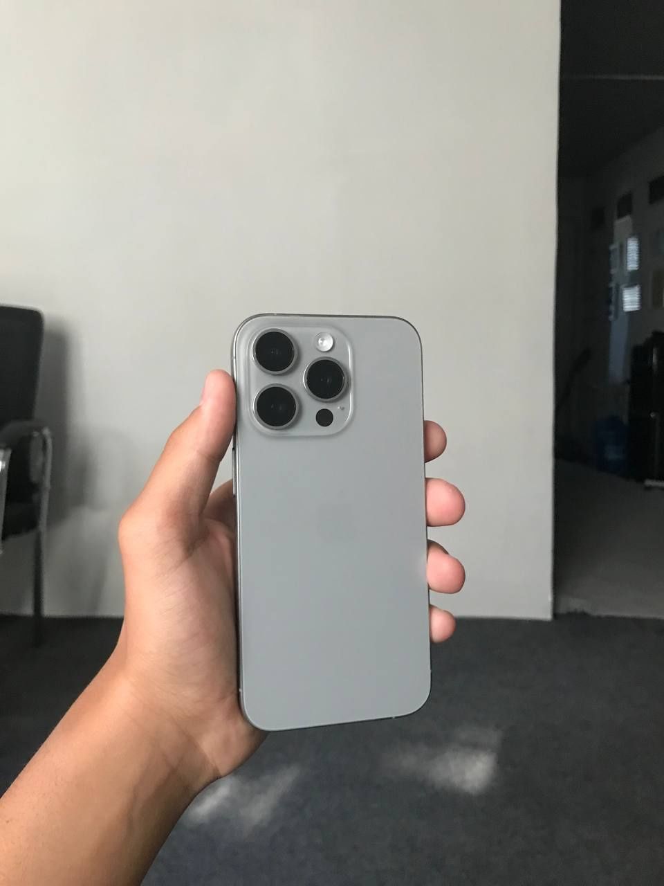 Iphone 15 pro  ZD A