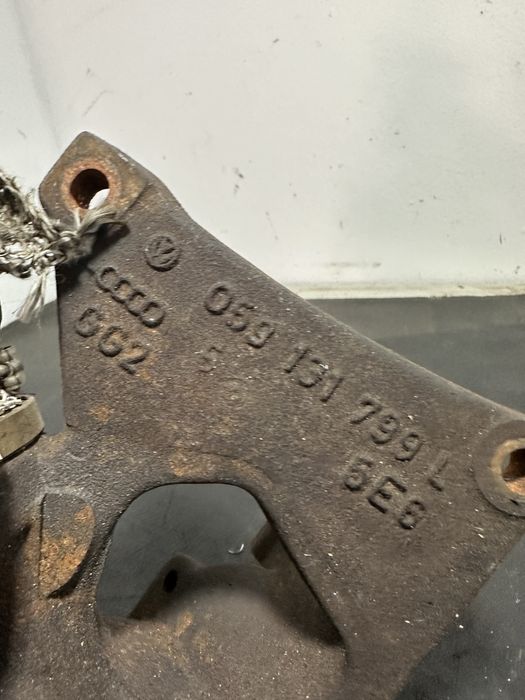 Galerie evacuare Audi A6 C6 2.7 TDI V6 BPP BSG 059131799L