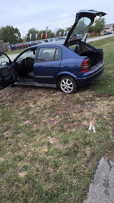 Vând Opel asta g 1.6