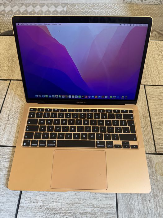 MacBook Air 13” APPLE M1 256 GB, Gold