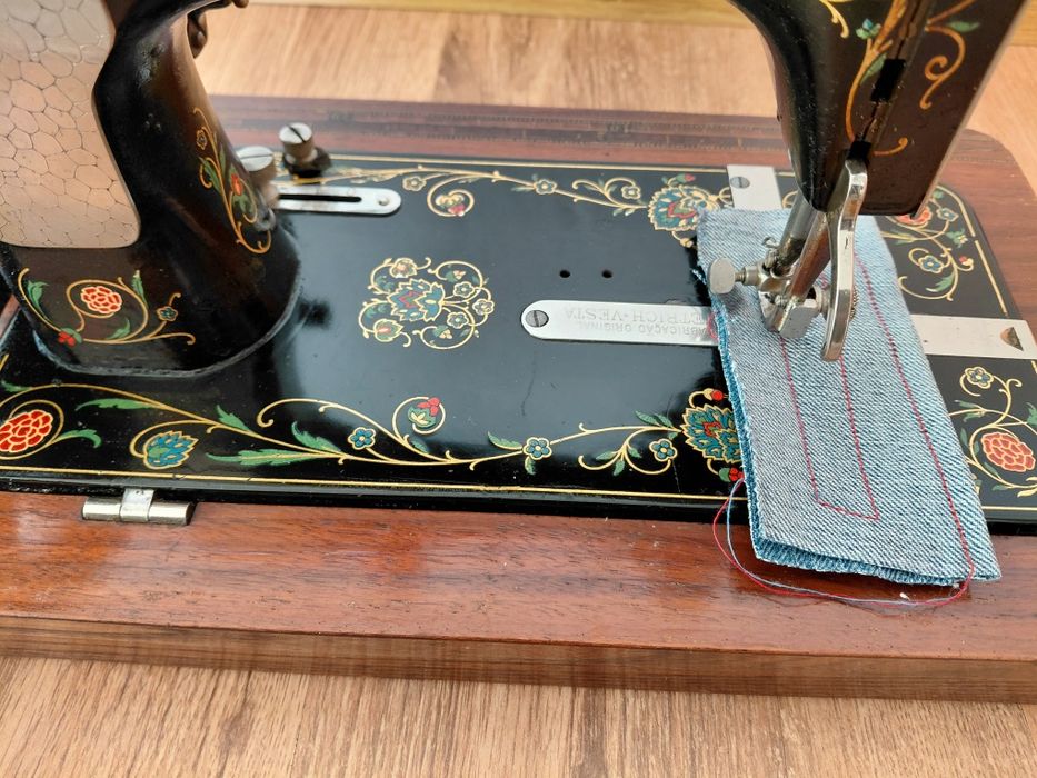 Стара шевна машина VESTAZINHA