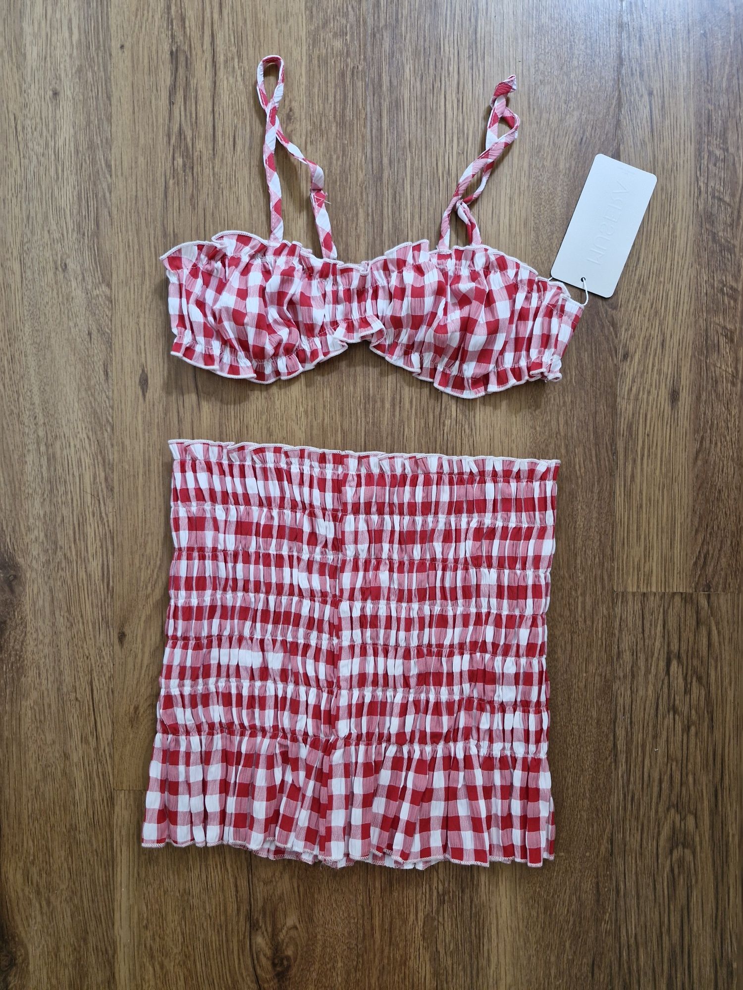 Shein нов дамски комплект