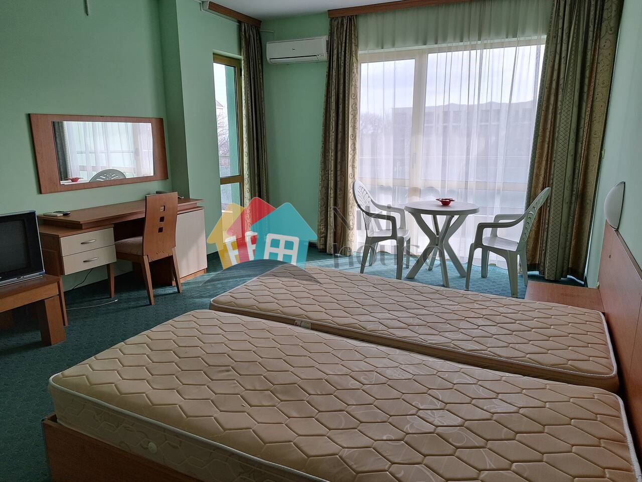 Продава се Двустаен апартамент в к.к. Златни пясъци - 101 кв.м за 694 €/кв.м - Снимка #6