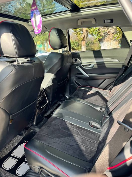 JETOUR X70  сотилади