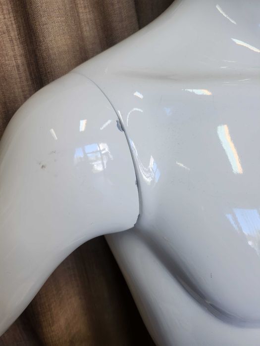 Продавам или заменям за Дамски Мъжки манекен за дрехи