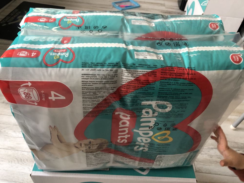 Scutece-chilotel Pampers Pants XXL Box Marimea 4, 9-15 kg, 176 buc