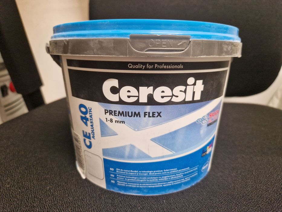 NOU Kit gresie si faianta ceresit CE 40 albastru deschis SKY 2kg