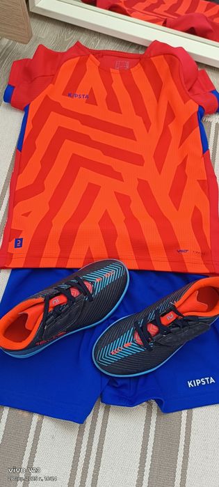 Форма спортивная, для футбола, кеды сороконожка